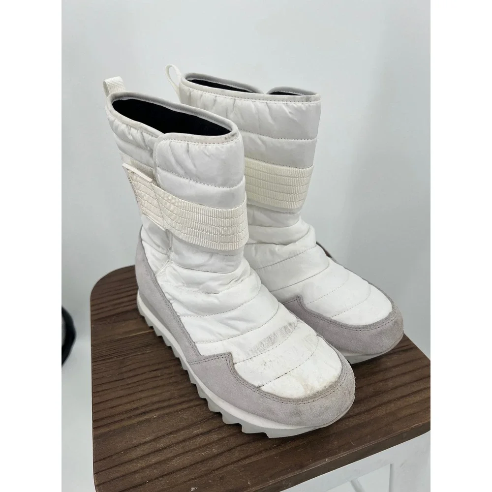 Merrell Alpine Pull On Puffer Boots White Grey Nylon Suede Womens 7.5